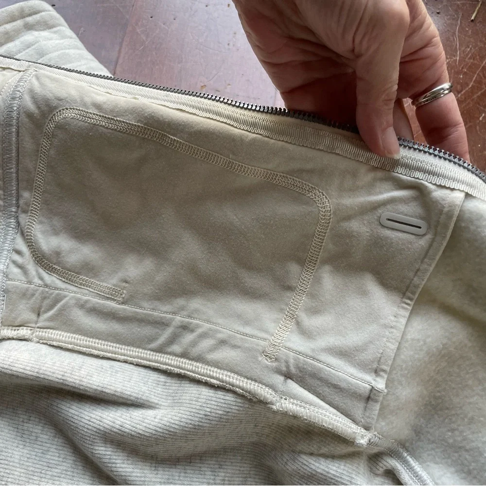 Lululemon Radiant Jacket Cream Size 8 - Picture 7 of 9